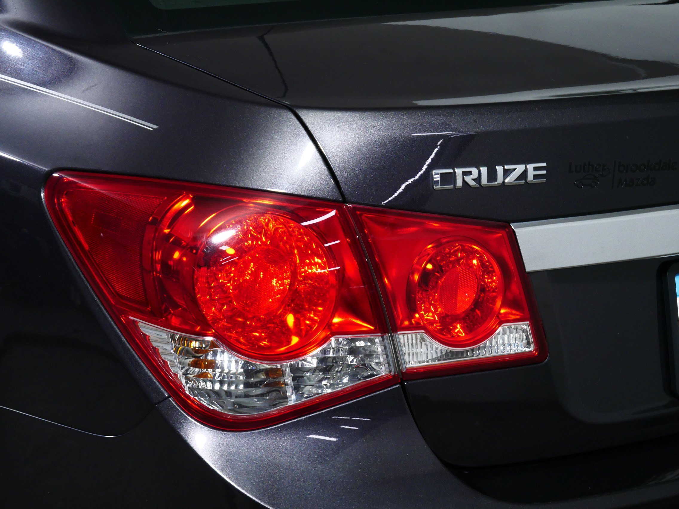Used 2016 Chevrolet Cruze LT FWD image 17
