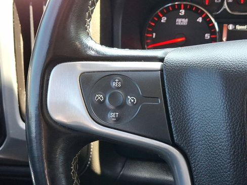 Used 2015 GMC Sierra 1500 SLE w/ SLE Value Package AWD/4WD image 17