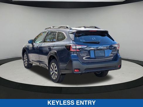 Certified 2025 Subaru Outback Premium image 5