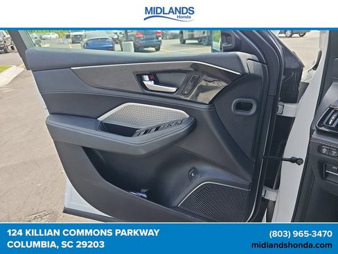 Used 2023 Acura MDX SH-AWD w/ Advance Package image 30