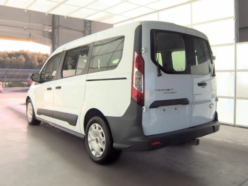 Used 2016 Ford Transit Connect XL FWD image 2