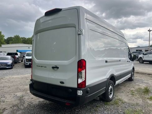 New 2024 Ford Transit 250 148 High Roof RWD image 5
