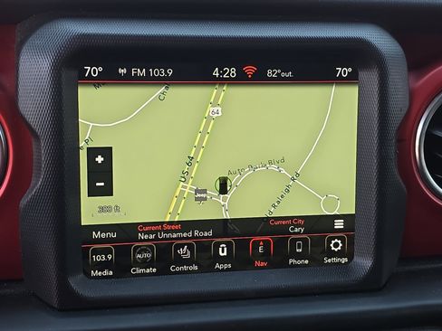 Used 2022 Jeep Wrangler Unlimited Rubicon w/ Cold Weather Group AWD/4WD image 20