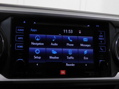 Used 2017 Toyota Tacoma Limited image 53