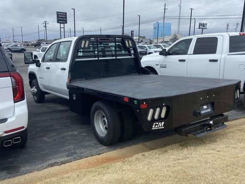 Used 2022 Chevrolet Silverado 3500 W/T w/ WT Fleet Convenience Package image 3