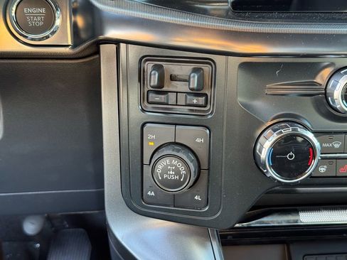 New 2025 Ford F150 Lariat w/ Equipment Group 502A High image 16