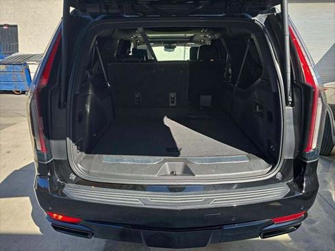 Used 2021 Cadillac Escalade ESV Sport w/ Driver Assist Tech Package image 22