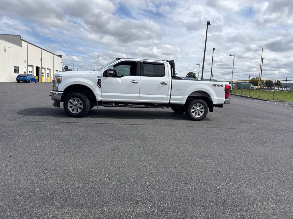 Used 2022 Ford F250 XLT AWD/4WD image 3