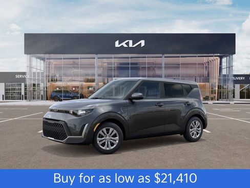 New 2025 Kia Soul LX image 3