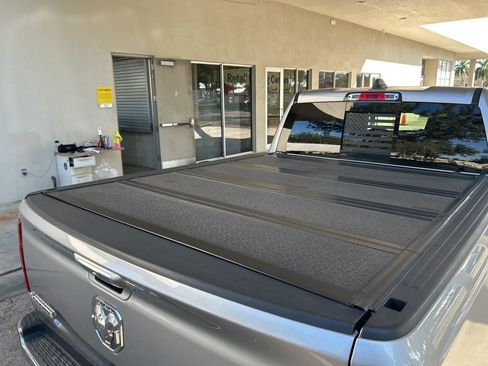 Used 2020 RAM 1500 Laramie image 32