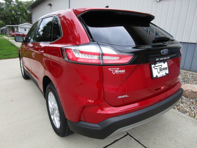 Used 2023 Ford Edge SEL w/ Convenience Package AWD/4WD image 5