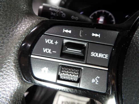 Used 2025 Honda Civic LX image 25