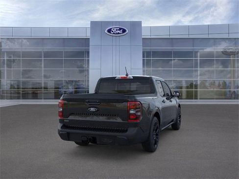 New 2025 Ford Maverick Lariat w/ Black Appearance Package image 8