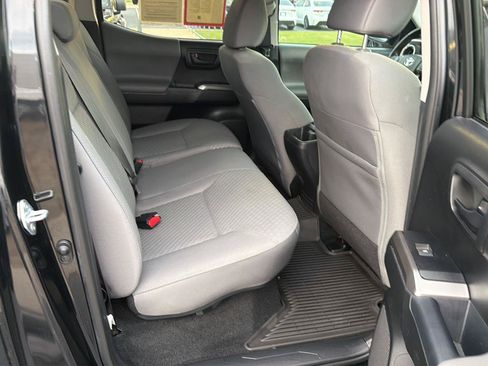 Certified 2021 Toyota Tacoma SR5 RWD image 12