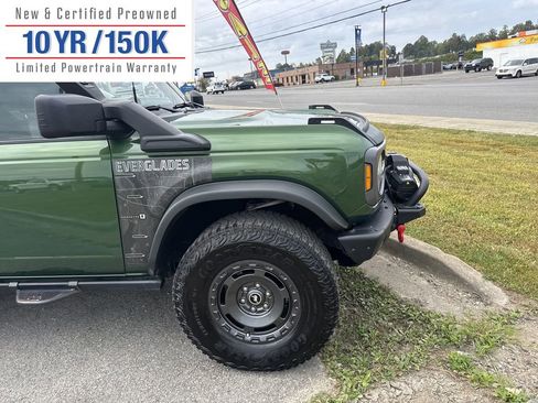 Used 2024 Ford Bronco Everglades image 4