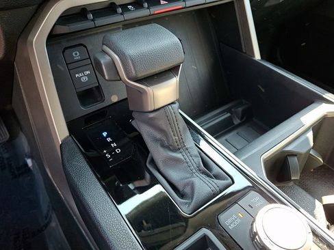 Used 2024 Toyota Tundra SR5 w/ SR5 Convenience Package AWD/4WD image 15