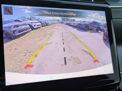 New 2025 Jeep Grand Cherokee Limited w/ Black Appearance Package image 19