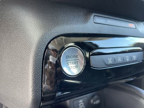 New 2026 Ford Escape Active w/ Active Premium Tech Pack image 32