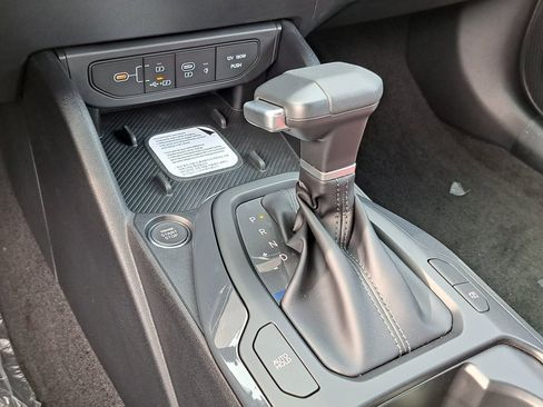 New 2025 Kia K4 GT-Line image 11