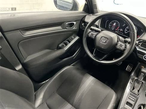 Certified 2025 Honda Civic Sport image 12