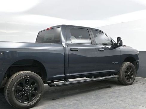 Used 2025 RAM 2500 Big Horn AWD/4WD image 10