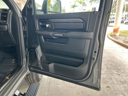 New 2026 RAM 2500 Limited image 30