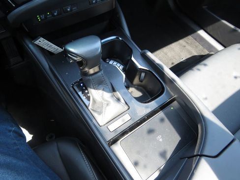 Used 2024 Lexus ES 350 w/ Premium Package FWD image 25