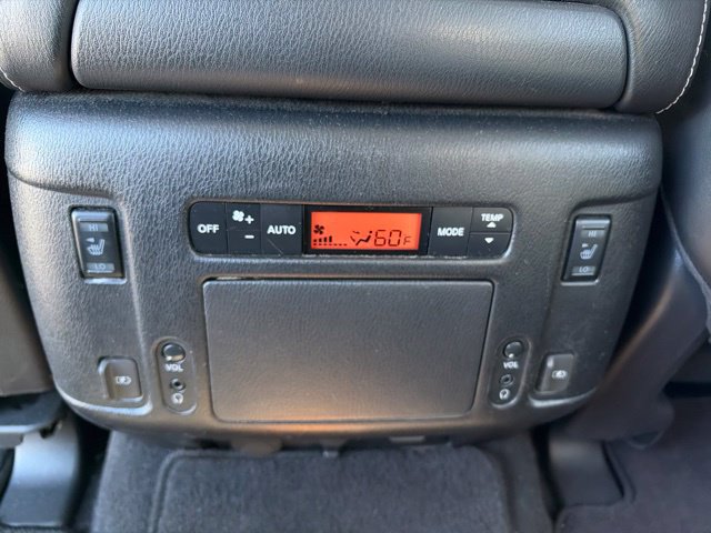 Used 2018 Nissan Armada Platinum w/ Captain Seat Package AWD/4WD image 38