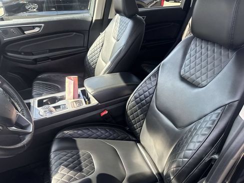Used 2024 Ford Edge Titanium AWD/4WD image 20