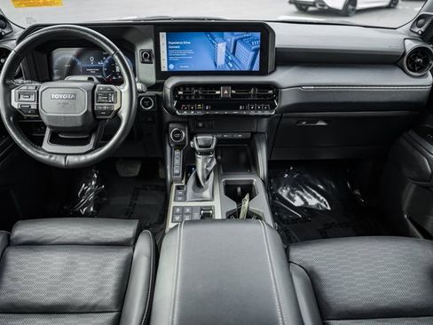 Used 2024 Toyota Land Cruiser image 23