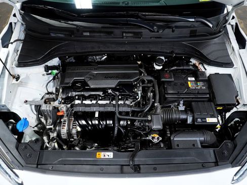 Used 2023 Hyundai Kona SEL w/ Cargo Package image 9