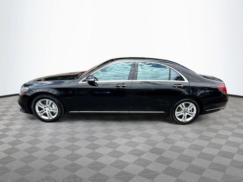 Used 2020 Mercedes-Benz S 560 4MATIC Sedan w/ Premium Package image 9