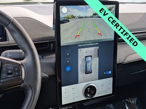 Certified 2025 Ford Mustang Mach-E Select RWD image 29