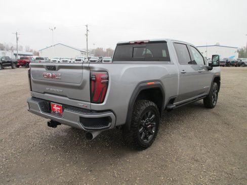 New 2026 GMC Sierra 2500 AT4 w/ AT4 Premium Plus Package image 5