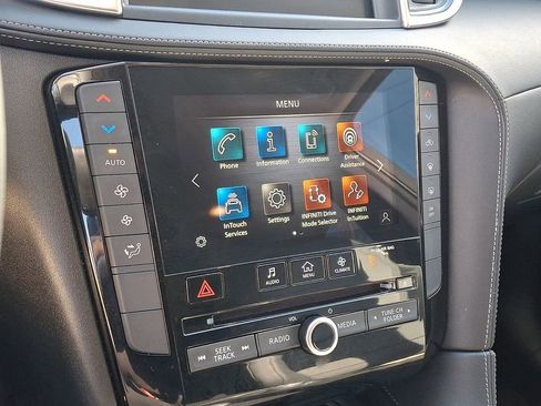 Certified 2025 INFINITI QX50 Pure image 15