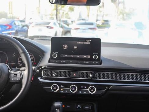 Used 2024 Honda Civic Sport image 18