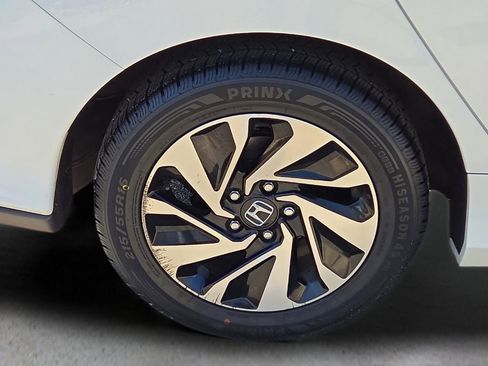 Used 2018 Honda Civic LX image 30