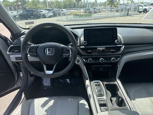 Certified 2020 Honda Accord EX image 24