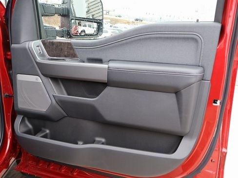 New 2025 Ford F250 Lariat w/ Lariat Ultimate Package image 11