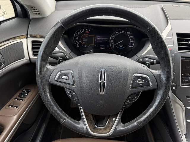 Used 2013 Lincoln MKZ FWD image 14