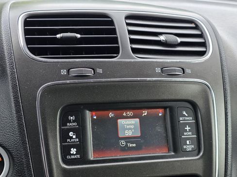 Used 2018 Dodge Journey SE FWD image 13