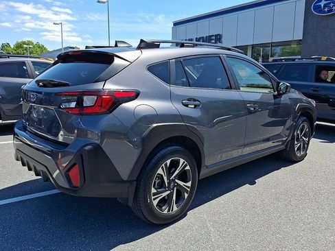 Used 2024 Subaru Crosstrek 2.0i Premium w/ Crosstrek Mirror Package AWD/4WD image 8
