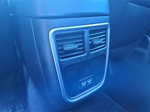 Used 2020 Chrysler 300 Touring w/ Sport Appearance Package image 22