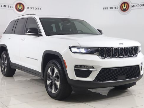 Used 2022 Jeep Grand Cherokee Limited 4xe AWD/4WD image 25