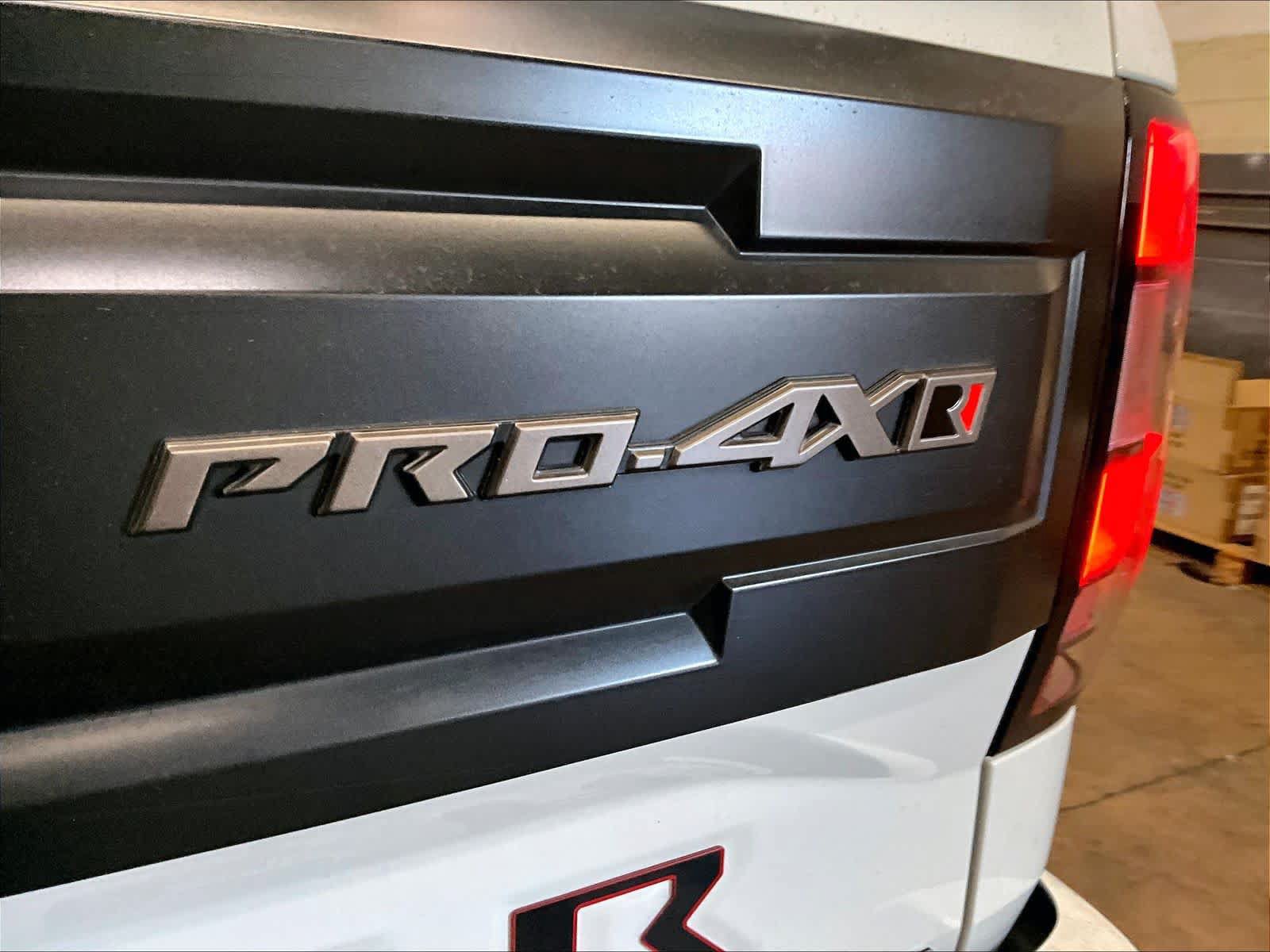 Used 2026 Nissan Frontier PRO-4X w/ Pro Premium Package AWD/4WD image 12