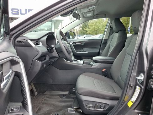 Used 2024 Toyota RAV4 XLE image 13