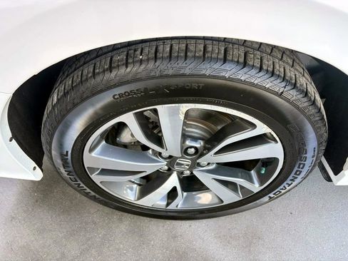 Used 2024 Honda Odyssey Touring image 10