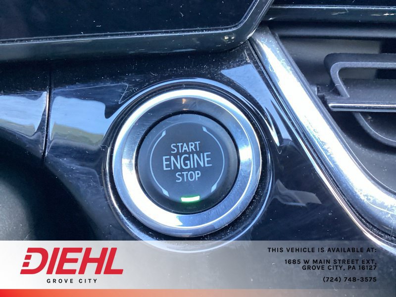 Used 2025 Chevrolet Trax RS w/ Driver Confidence Package FWD image 30