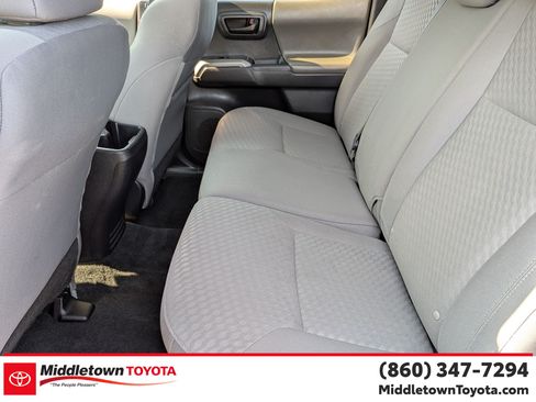 Certified 2023 Toyota Tacoma SR5 AWD/4WD image 33
