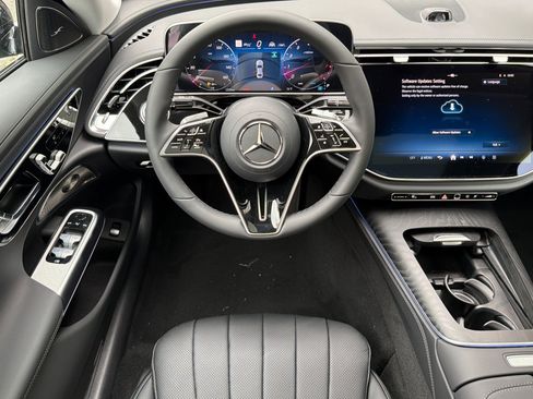 New 2026 Mercedes-Benz E 450 4MATIC Sedan image 13